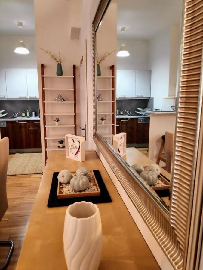 Nd Exquisites Wundervolles Ruhiges Terrassenapartment Mit Garage Apartment *